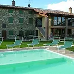 Le Campagnole Lantgård