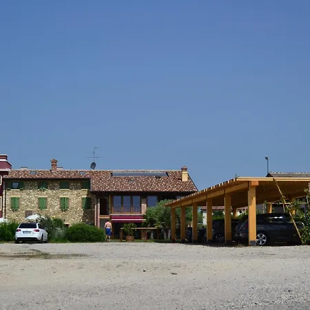 Lantgård Le Campagnole *
